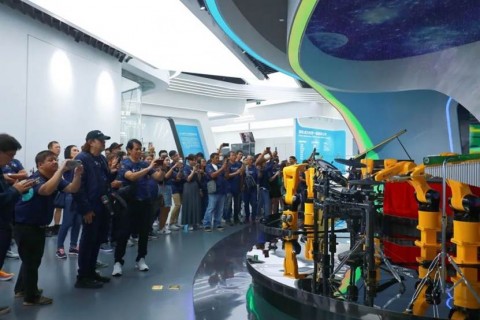 陕西AI机器人代理加盟：在“硬科技之都”挖到金矿的真实经历
