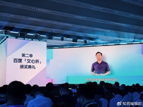 别被“躺赚”给忽悠了！普通人搞“代理AI怎么赚钱”的几条血泪路子